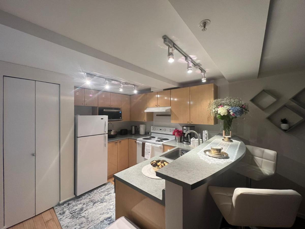 Cozy Downtown Condo Retreat With Space Needle View Сіетл Екстер'єр фото